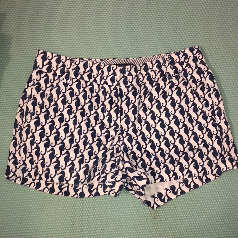 JCrew chino shorts seahorse print white and navy